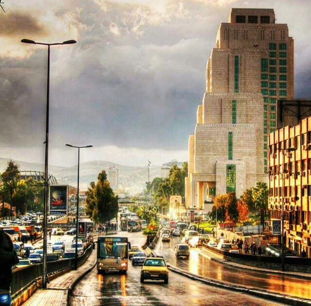 SyriansHashtag's tweet photo. وما الحب إلا أنتِ #سورية
وما غيرُكِ يستحق الغزل ❤️ http://t.co/Zd1dS5n10j