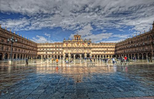 Salamanca, ein Weltkulturerbe, hat eine wichtige historische und kulturelle Erbe.
#Spanien