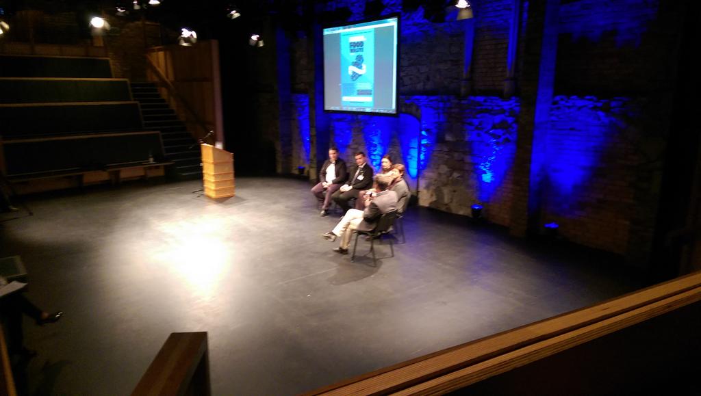 CRNIreland's tweet photo. Panel discussion now @Stop_Food_Waste event @smockalley #ffwirl http://t.co/aBdSlIqVKA