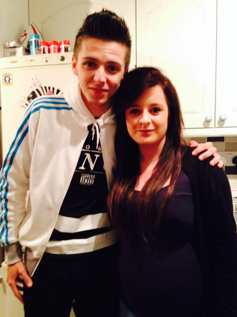 LeonJamesTeam's tweet photo. HAPPY BIRTHDAY @LeonJamesMusic ! Have a lovely day! Hope you get spoilt 😘xx http://t.co/bwrxRoWVSD