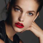 Switchkappers's tweet photo. Workshop make-up - een betoverende Kerstlook. 16 December van 18.30-21.00 uur. Prijs € 19,95. Aanmelden: 0411-685184 http://t.co/CCfVhJ1JAE
