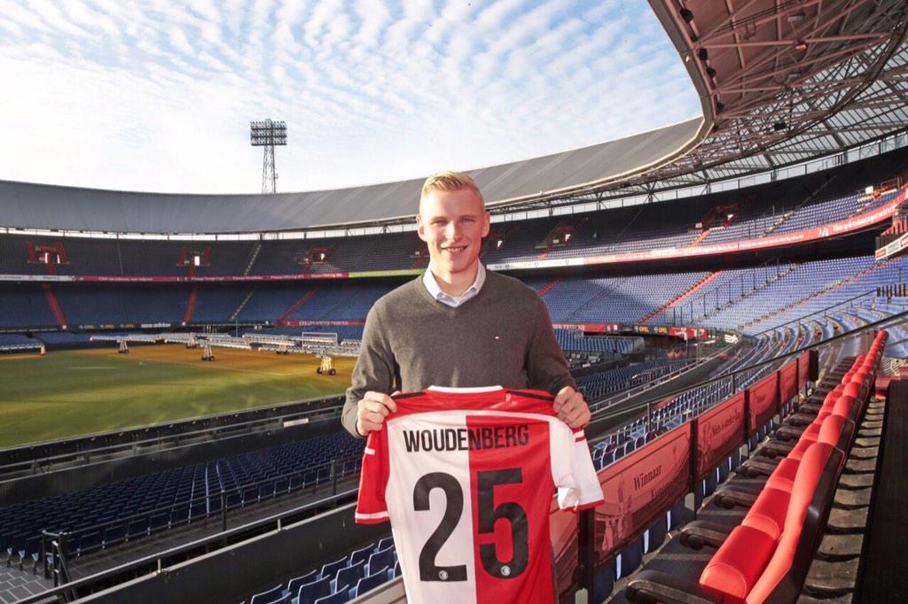 henkmaartenchin's tweet photo. Good luck to @LucasWoudenberg, making his debut @Feyenoord tonight in Belgium against Standard Liège. #europeleague http://t.co/vAzc7Sz1vB