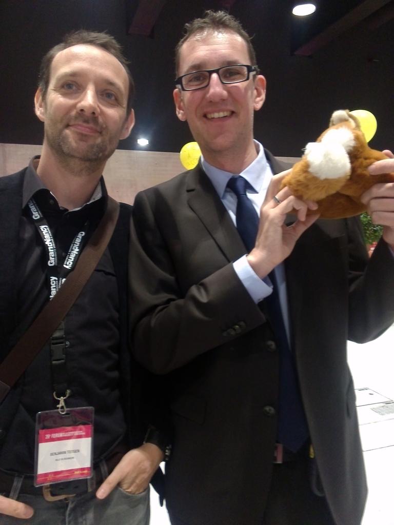 franckconfino's tweet photo. @Foxy__TheFox @cap_com @crouxgrave @AgenceSennse @fbonnetain @bteitgen L'aventure n'est pas finie Foxy: elle commence http://t.co/Xp8MhZrNiK