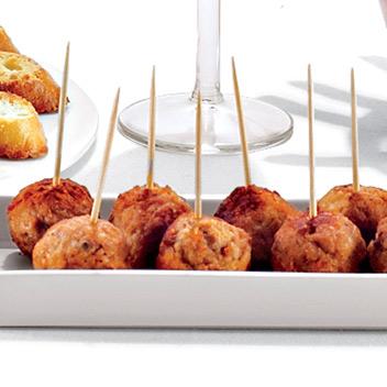 EatThisNotThat's tweet image. Excited for an upcoming holiday party? Make these swaps and you'll keep your skinny jeans. bit.ly/Holiday-Swaps