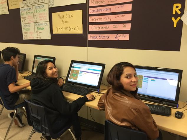 AkinsAISD's tweet photo. Hour of Code at Akins!  #iaintafraidofnocode #hourofcode #aisdproud http://t.co/cOTYttNHdd