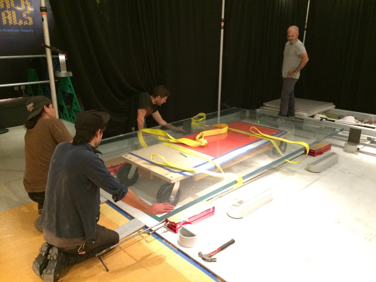 newprojectbklyn's tweet image. Quick installation shot from #RobotSwarm at @MoMath1 opening this weekend! Full album coming soon!