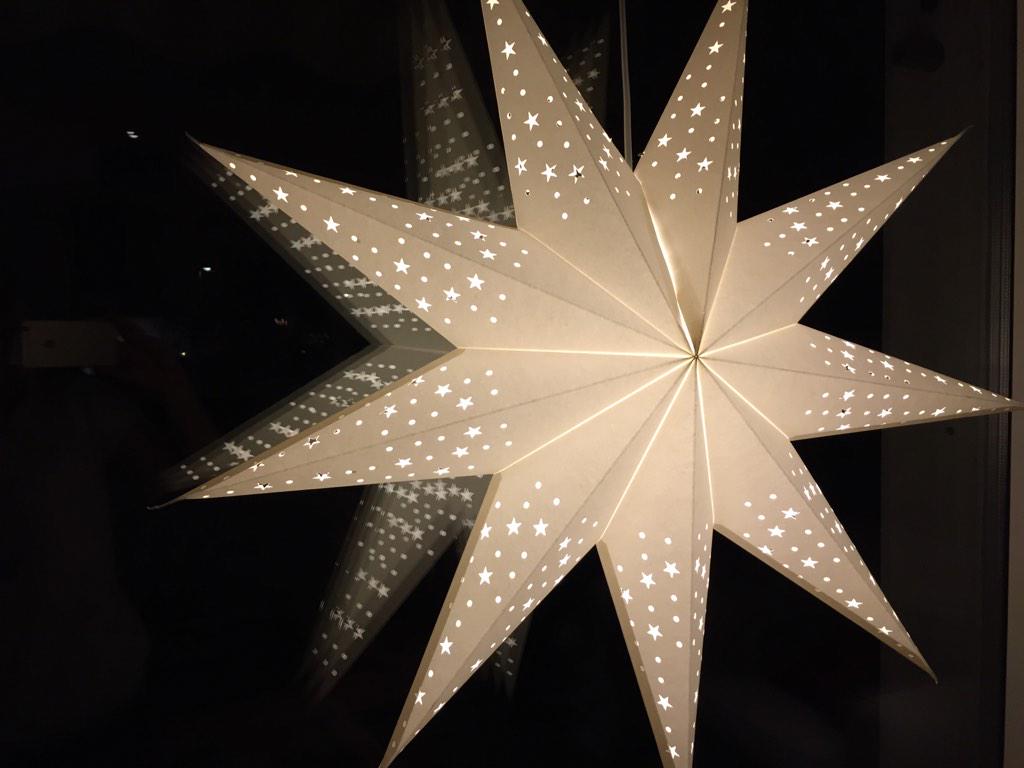 SaraHellbom's tweet photo. #star #Christmas #superdupermys http://t.co/QVIFFXQ0a9