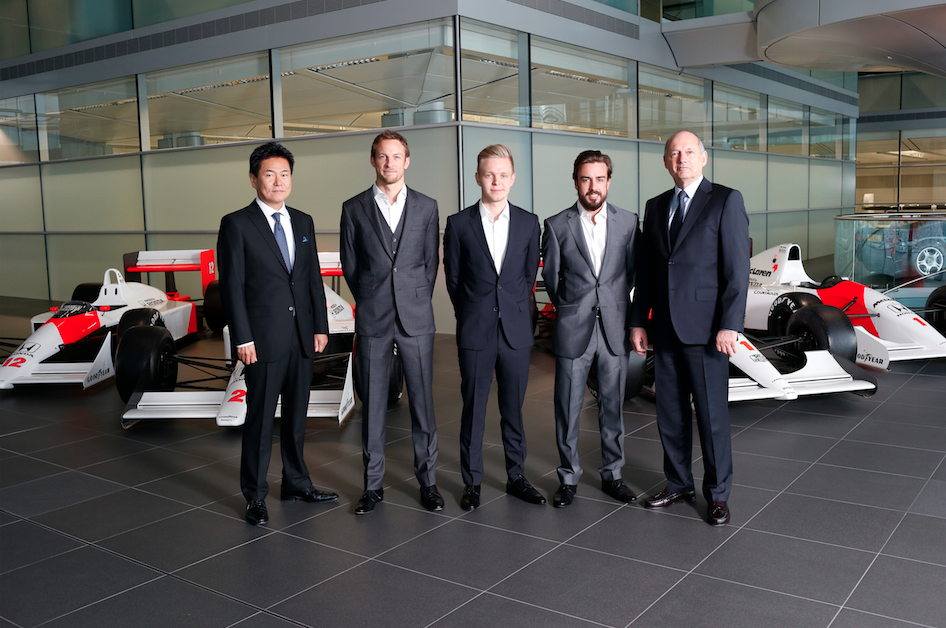 HondaAutoItalia's tweet photo. Saranno Fernando Alonso e Jenson Button i piloti ufficiali del team McLaren-Honda per la stagione 2015. #BackToF1 http://t.co/NxwoIzo5pA