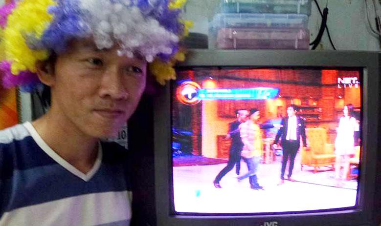 suhendri771's tweet photo. #NETMILIUNER_3 @netmediatama semanis manisnya andinda tapi lebih manis INI TALKSHOW lho hehehee CLUE T http://t.co/qy42Z3XzmW