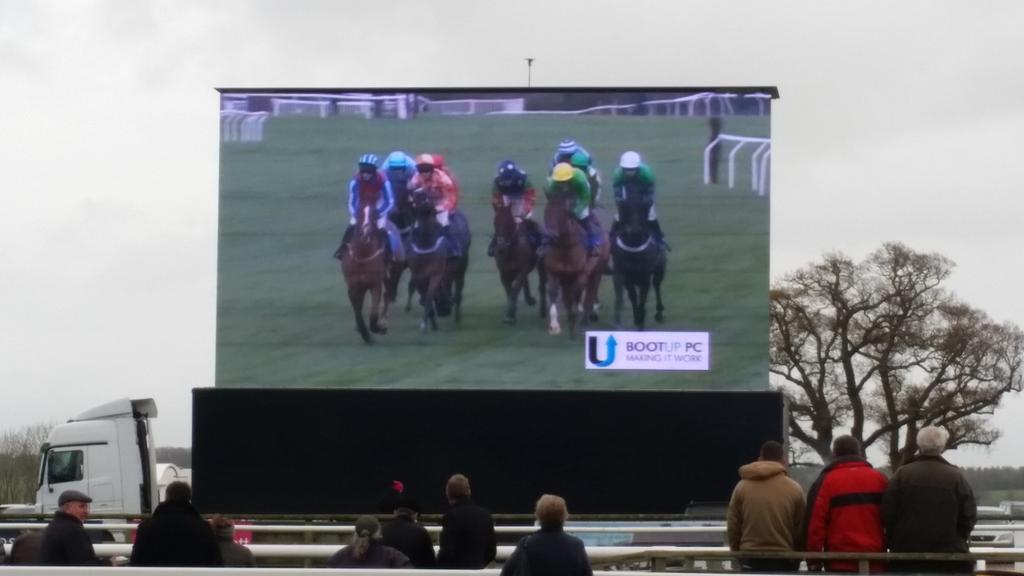 sblackaller's tweet photo. My race! @TauntonRacing http://t.co/otiOoIfzFh