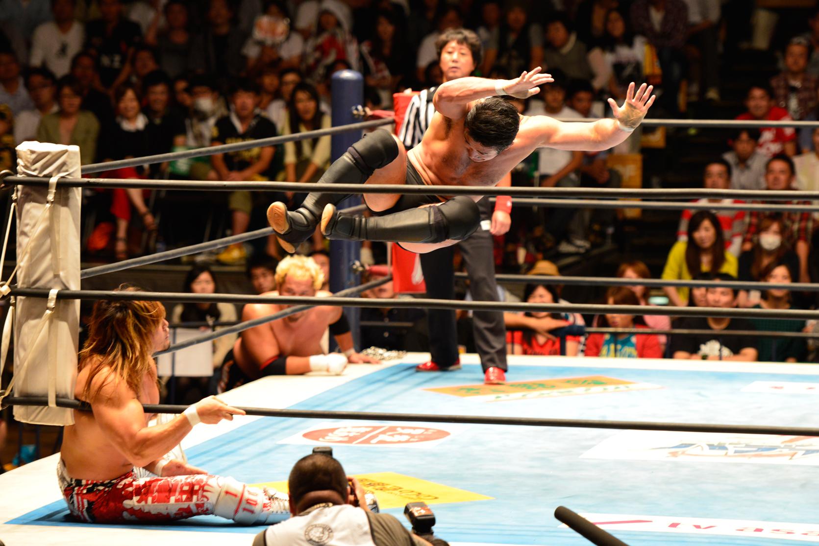 新日本プロレス写真集 على X: 