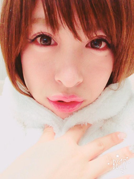 さむすぎる。ちん。 床暖房に暖房にもこもこきて 靴下ももこもこ履いて ヒートテック着てるのに( ˃̣̣̥&omega;˂̣̣̥ ) http://t.co/kk3hYETdEA<a href="/tag/mytwitteranniversary"class="tags"><span>#mytwitteranniversary</span></a>