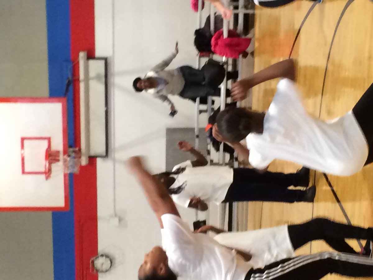CGSItweets's tweet photo. Our Girls Volleyball team has been on a roll lately. They won 3 of their last 4 games.
#CGSI
#CGSIathletics http://t.co/Us9c3Iv8zS