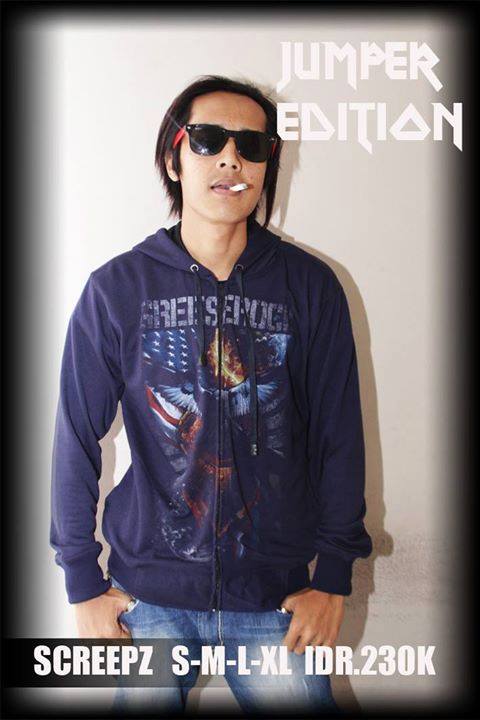 cuaca lagi musim hujan nih di INA, yukks yang mau order jaket/hoodie GREESE ROCK IDR.230.K ,biar ga kedingingan bos