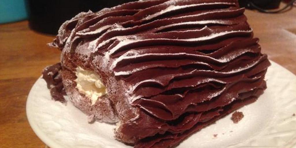 waitrose's tweet photo. Thanks for your amazing #BakeItFoward bakes so far! Here are some of our faves. Get involved: http://t.co/OUNEDgiYNE http://t.co/kePDBi6uFW