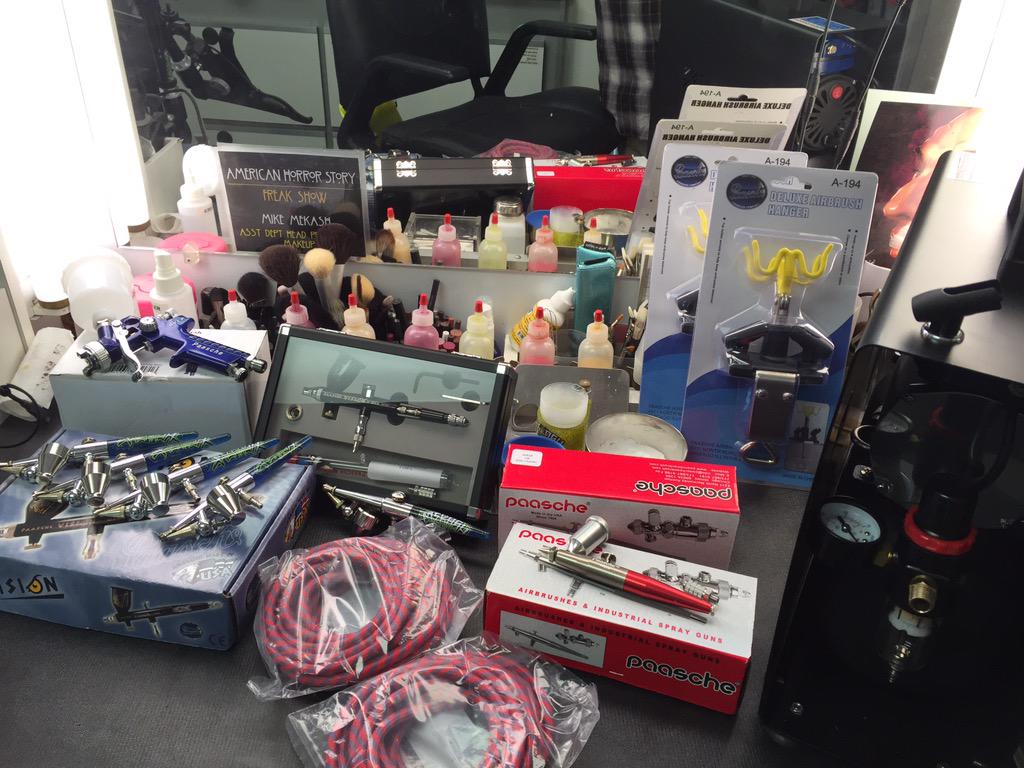 <a href="/PaascheAirbrush/">PaascheAirbrush</a> I super stoked for the sponsership! Thanks to the kind folks at Paasche airbrush. #AHSFREAKSHOW