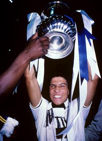 Happy 56th Birthday Chris Hughton an association of 28 years as player & coach - "Im a Spurs man until I die" 