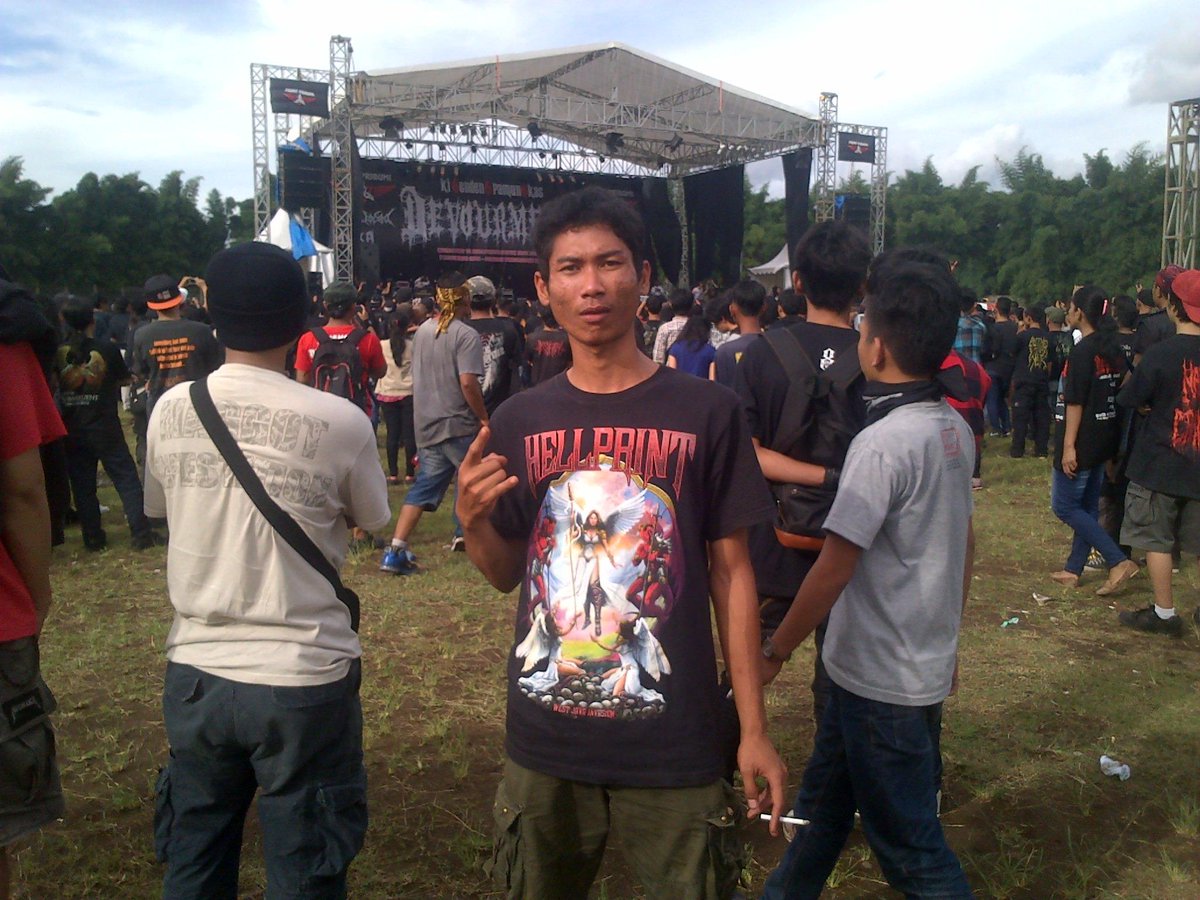 dhe_eps666's tweet photo. Devourment tour south east asia (Bogor) http://t.co/8hEzQ6h98B