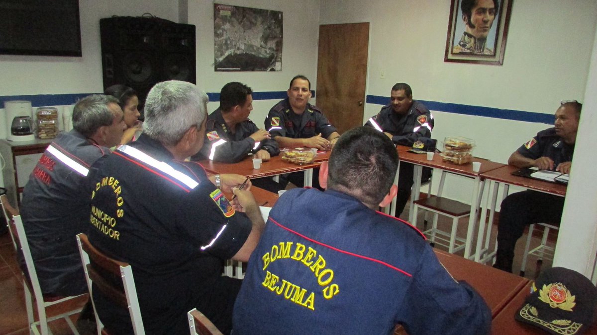 Efectuada Reunión de los Cuerpos de Bomberos del Estado Carabobo tinyurl.com/q6zf8gd
