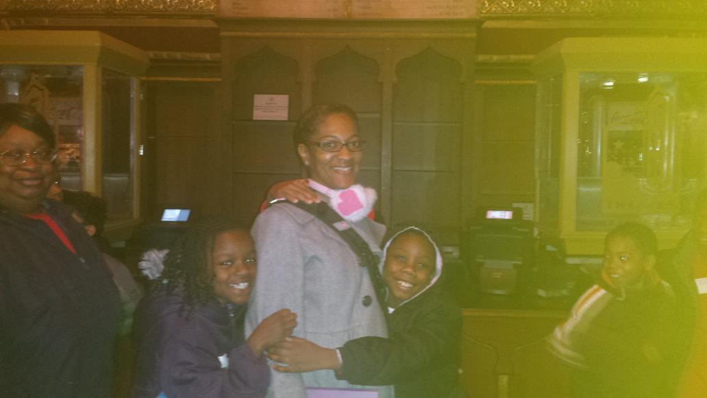 K.Fair25 (@kfairweather25) on Twitter photo Mrs.Nears and her 3rd grade girls are ready for the Ballet! #Parklanesoars <a href="/CavaGonzalo/">Gonzalo La Cava</a> @Supt_Avossa Mrs.Nears and her 3rd grade girls are ready for the Ballet! #Parklanesoars <a href="/CavaGonzalo/">Gonzalo La Cava</a> @Supt_Avossa