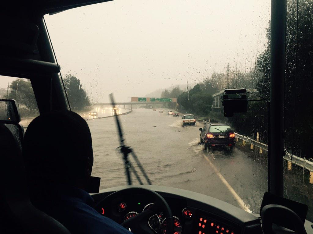 #California #flooding RT <a href="/tkinsf/">Tara K</a>: <a href="/NWSBayArea/">NWS Bay Area 🌉</a> 280 near Colma. Already saw one car getting submerged.   #MonsterStorm
