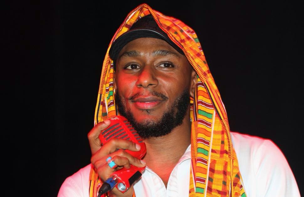 But on another note, HAPPY BIRTHDAY TO THE LYRICAL GENIUS HIMSELF, MOS DEF    