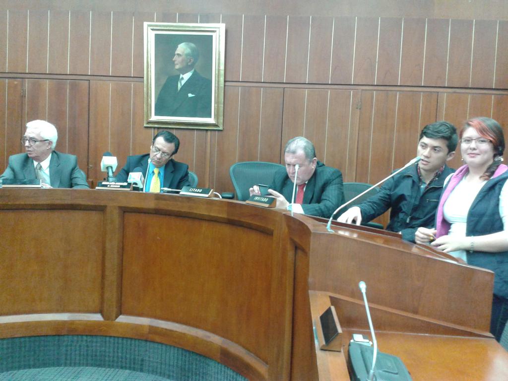 Mesa Amplia Nacional tweet media