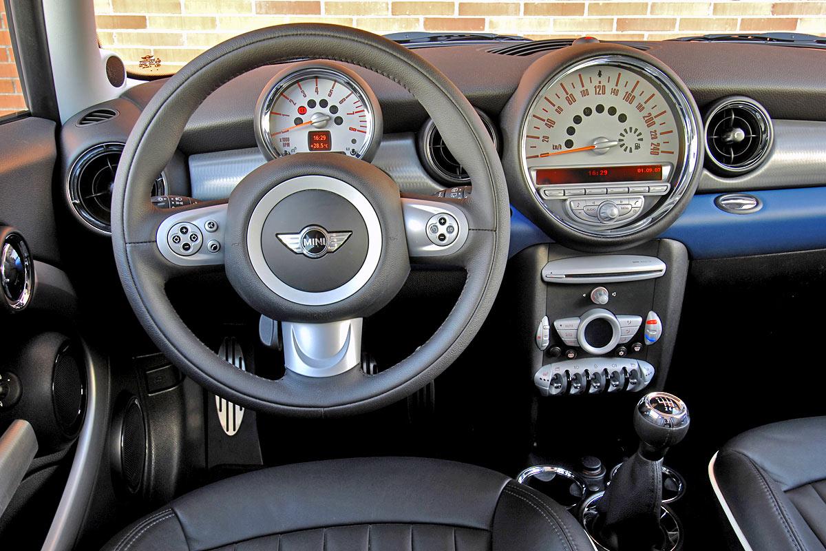 MiniCooperMID tweet picture