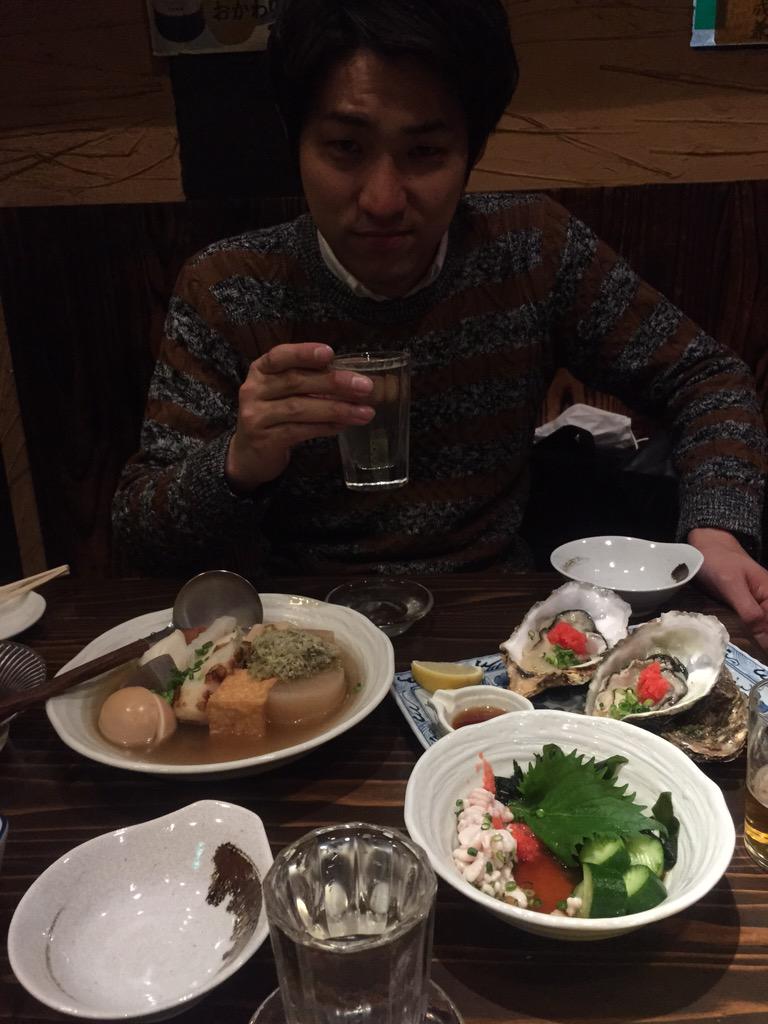 Shimasahead's tweet photo. ニューヨークヤンキースお越しいただいた方々有難うございました！ストロングスタイルでたぎりました！
終わりで阿佐ヶ谷ロフト「ダイタク・ニューヨークのちょっといいすか！？」打ち合わせでした！皆様是非！
今はダイタク拓さんとU・TA・GE☆ http://t.co/SQtgzaJq5D