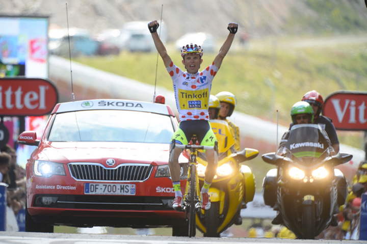 LeTour's tweet photo. RT pour voter pour @majkaformal -Étape 17 / RT to vote for @majkaformal -Stage 17 #TDF2014AWARDS - Best stage arrival http://t.co/tXeyDtmzw3