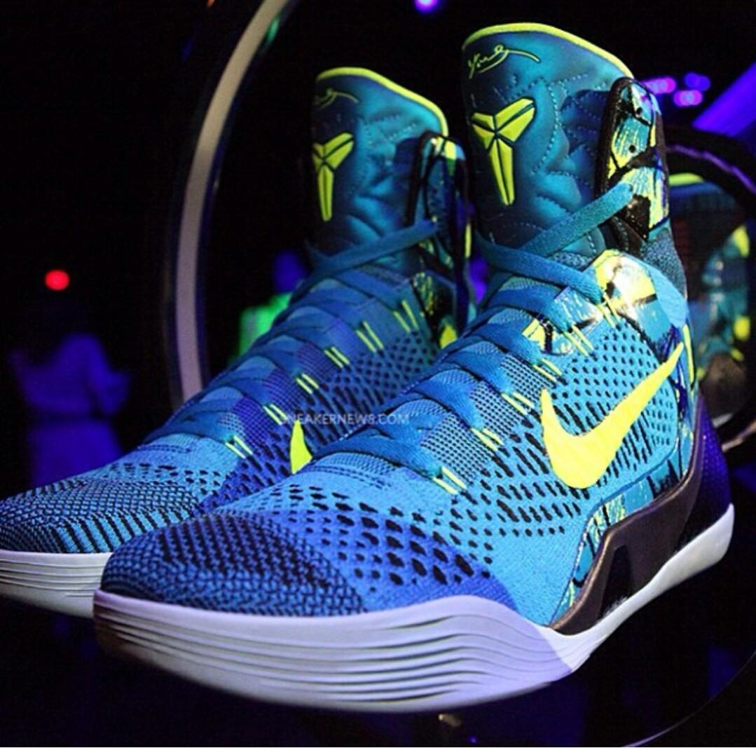 SpoiledByGranny's tweet photo. Granny got me a 200 dollar pair of shoes for basketball😍😍 http://t.co/SB79B0AevN