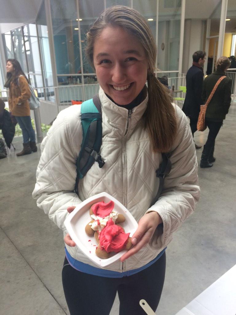 SmithSEC's tweet image. Come on down to the CC for gingerbread cookie decorating!