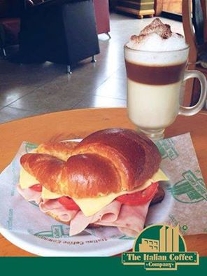 CEJDurango's tweet photo. Disfrútalo en @ItalianCoffeeDG visita sus 3 sucursales #RedCEJ #DespiertaCEJ http://t.co/ONOCg5OFPL