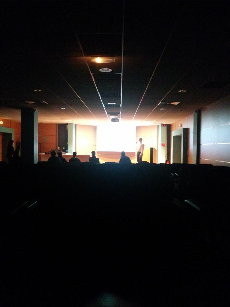 IgniteDijon's tweet photo. Ultimes répétitions : ils vont être au top pour vous ce soir ! #ignitedijon #Dijon http://t.co/s0WDI3M27K
