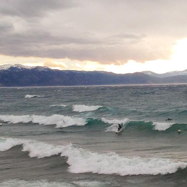 #surftahoe pics &amp; vids instagram.com/p/wejWhDGMJe are epic. Surf now, ski later! #pinappleexpress #tahoe ig: stoney_paint