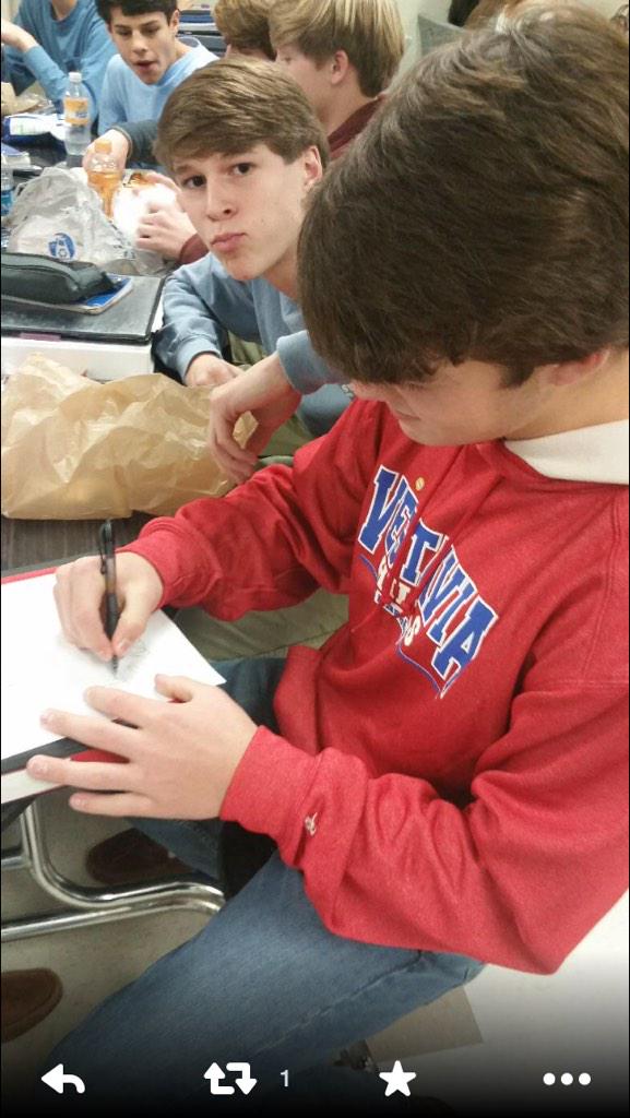 cball00's tweet photo. Signing day for the new coach @reedstockton_ http://t.co/w4JRWPtOvA