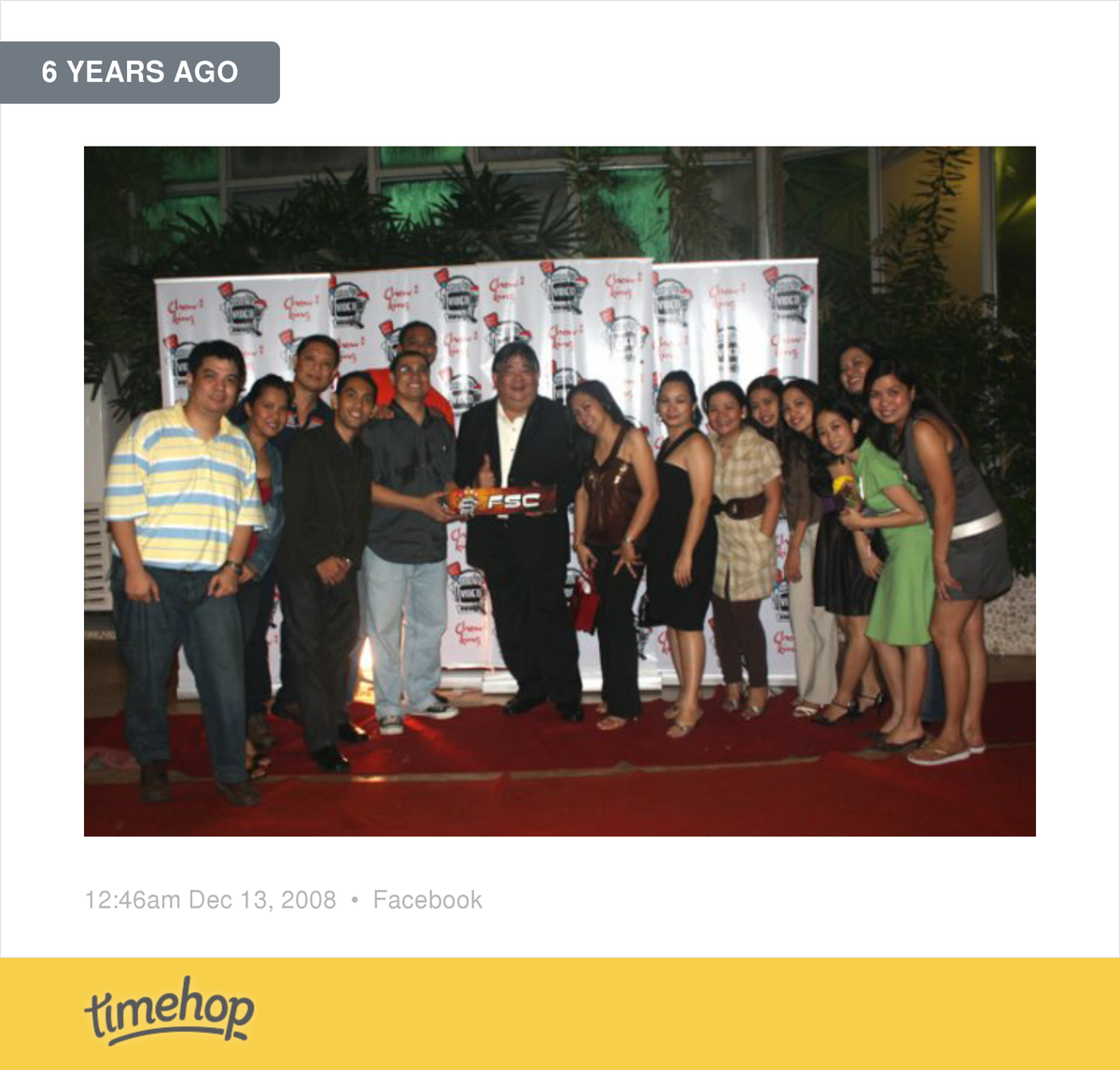 mommymomentsph_'s tweet image. Nakakamiss...♥ #TeamChowking #ChowkingChristmas timehop.com/c/ftp:38894003…