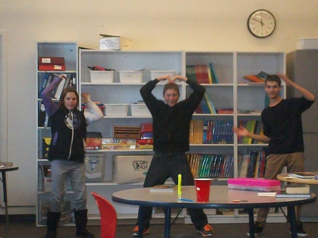 psd70_alt's tweet photo. @ecolemeridian MYALT demonstrating correct form of YMCA #psd70 #spedchat http://t.co/guKjUQw2WN