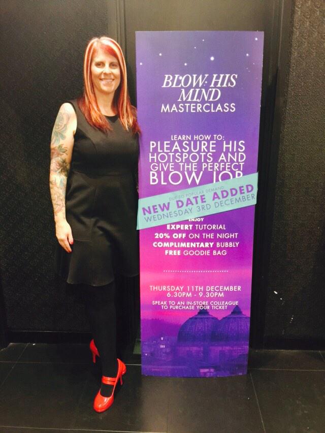 AnnSummers's tweet image. Our gorgeous sexpert Lesley about to kick off her 2nd &apos;Blow His Mind&apos; masterclass #excited 👏 #ASmasterclass
