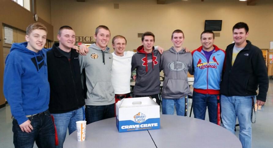 WindsorHighOwls's tweet photo. Congrats to the WHS Competitive Eating Team!

They downed a #CraveCrate (100 burgers) in 45 minutes!

#HungryOwls http://t.co/emo1MkygYR