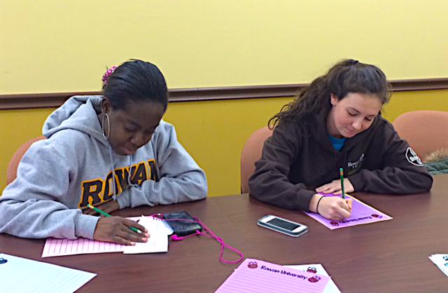 #TBT to making cards for soldiers with <a href="/kc_freckles/">casey lashley</a> and Aliyah Jones #RowanPROUD #ThankfulThursday <a href="/aMillionThanks/">A Million Thanks</a>