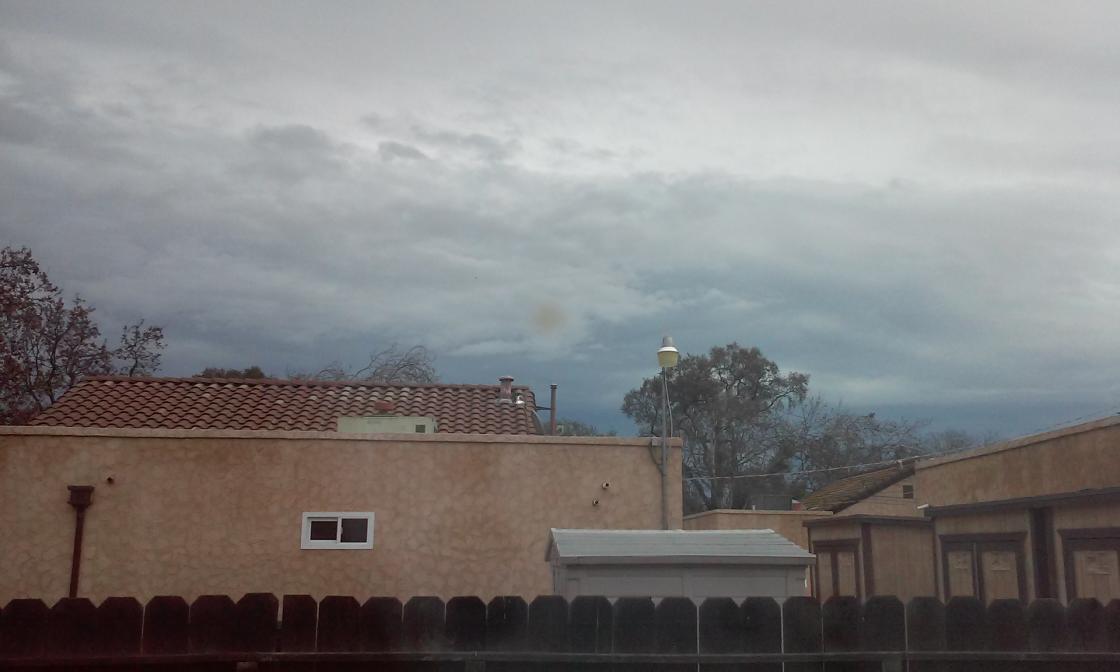 Kuren26Reed's tweet image. bought me firewood, snacks and supplies 4 this #mostorm #moweather bring it im ready 2 hibernat with my lil cubs.