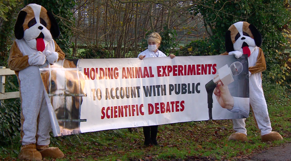 OpposeBandK's tweet photo. @grahamemorris Thank you for signing #EDM22, so much appreciated and valued. #MPs #ValidScience @forlifeonearth #DOGS http://t.co/srKCHkyblZ