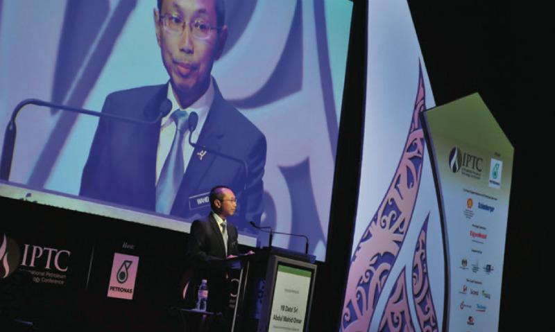 SPEtweets's tweet photo. IPTC opens with Challenge to Collaborate http://t.co/xn6zgGJwP7 #IPTCKL @iptc_net_org #oilandgas http://t.co/7327mTGBtp