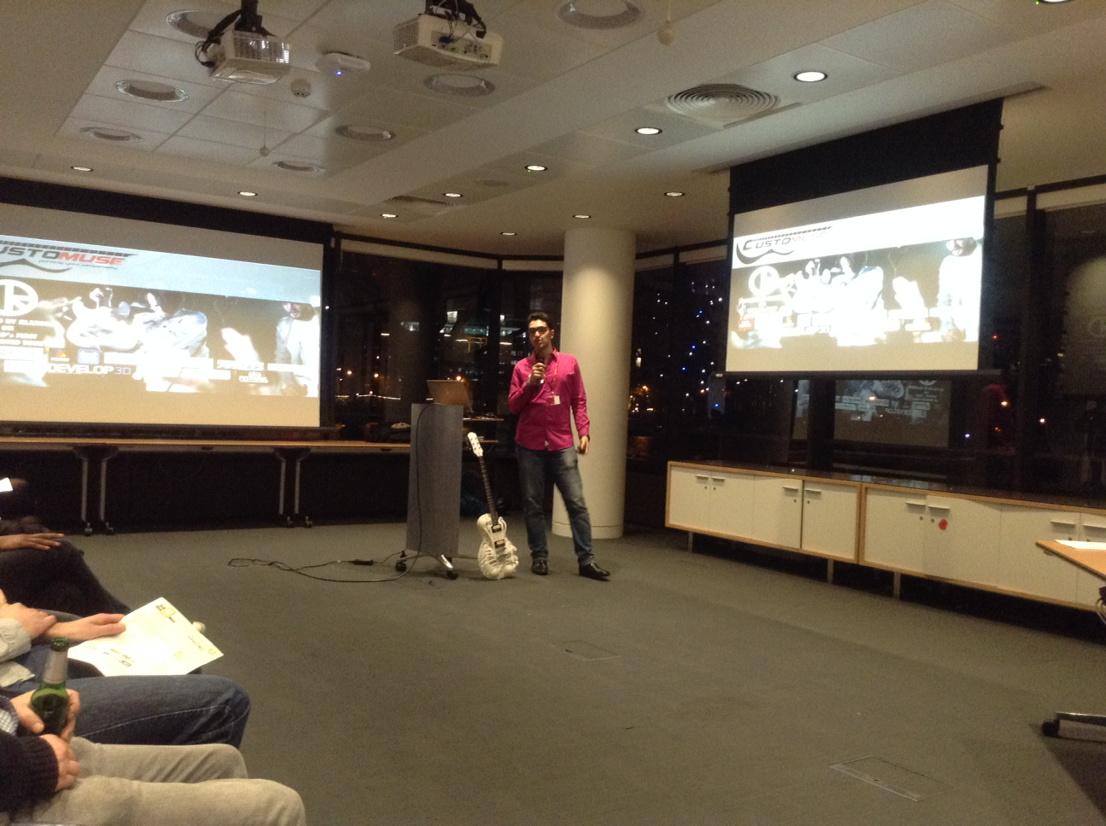 PetraJohansson's tweet image. .@customuse now pitching their 3D printed guitars #4pt5music