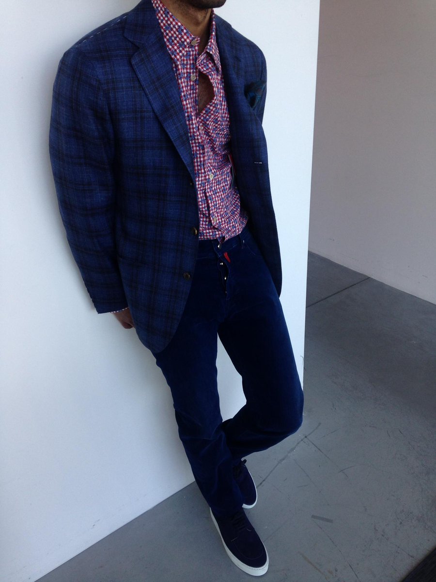 Pull it together. #Kiton <a href="/massbizz/">Massimo Bizzocchi</a> <a href="/MELINDAGLOSS/">MELINDAGLOSS</a> #menswear #ootd #wtwt #pocketsquare #fashion #Style