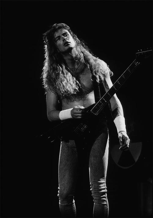 DaveMustaine's tweet photo. #tbt #throwbackthursday Rust In Peace http://t.co/WZWEi3XHCe
