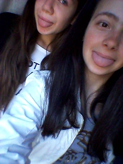 351Nency's tweet photo. My best friend 💝💝i love you so much 💝 http://t.co/hcdZMNDqN0