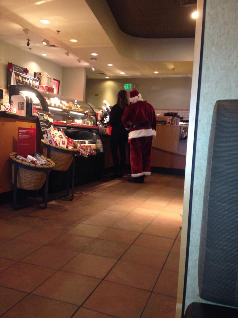 marlahillman's tweet photo. Even Santa pays with his app!
#tobeapartner http://t.co/S0h34af2h5