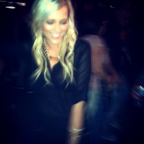 annebellvh's tweet photo. #TBT dancing the night away at @arminvanbuuren http://t.co/3pDZBzdR71